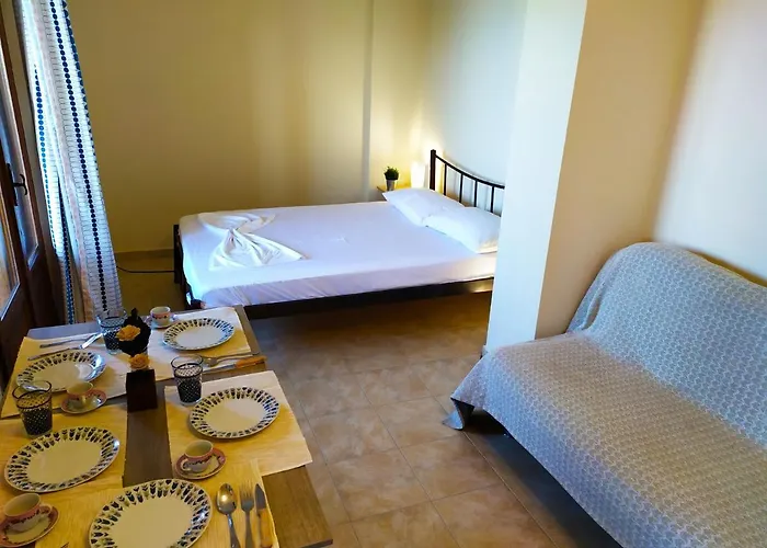 Leonidas Greecefiloxenia Apartmanhotel 4*