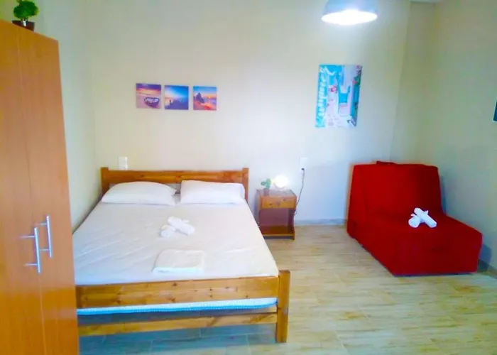 Leonidas Greecefiloxenia Apartmanhotel 4*