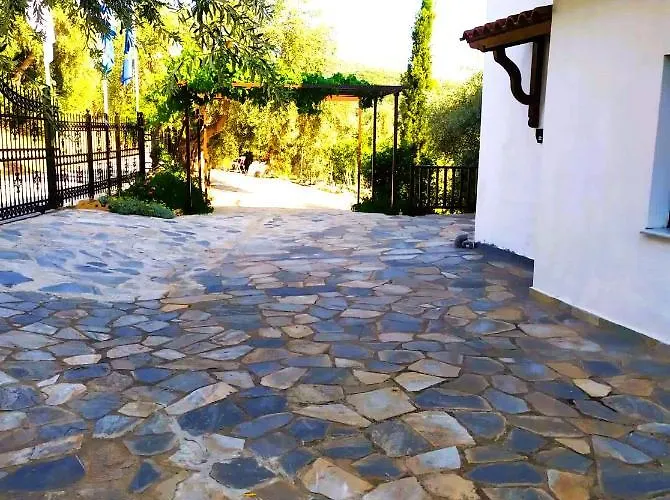 Leonidas Greecefiloxenia 4* Lefókasztro