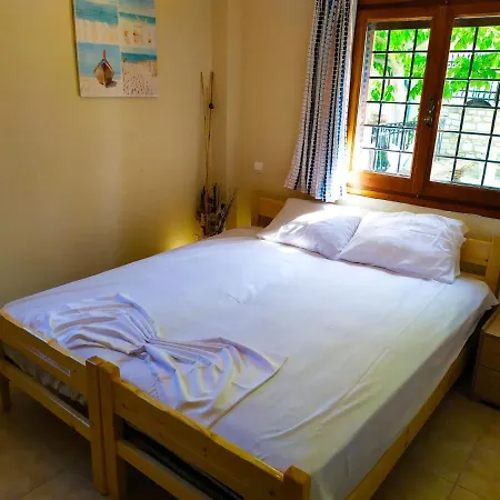 Leonidas Greecefiloxenia 4* Lefokastro