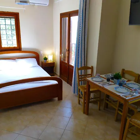 Leonidas Greecefiloxenia Lejlighedshotel