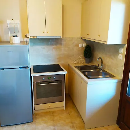 Leonidas Greecefiloxenia Lejlighedshotel