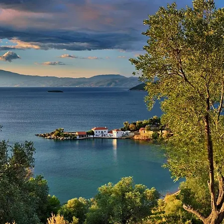 Lejlighedshotel Leonidas Greecefiloxenia 4*