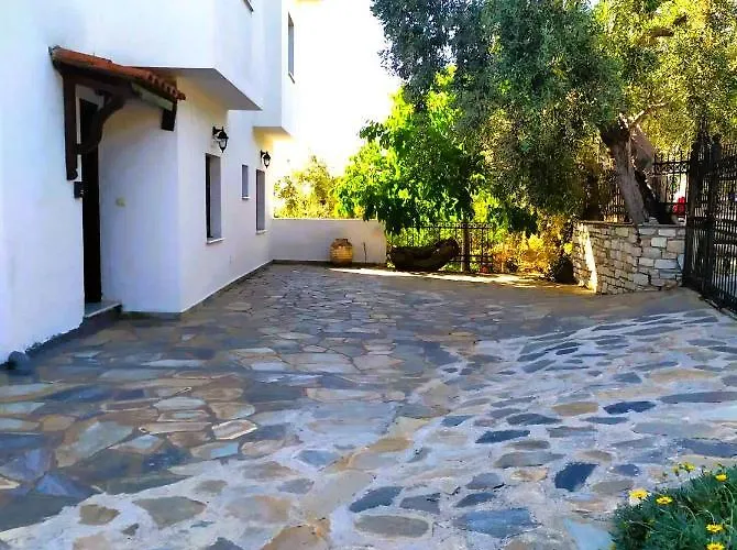 Leonidas Greecefiloxenia Apartahotel